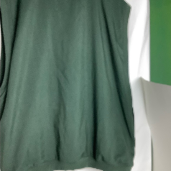 NWT Forrester’s Outerwear Performance Golf Vest - Picture 6 of 10